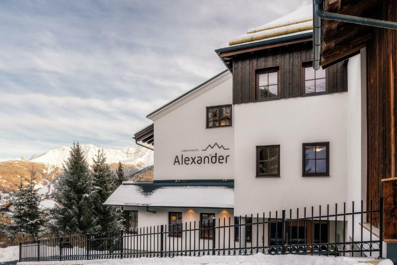 Appartements Alexander Fiss Bagian luar foto