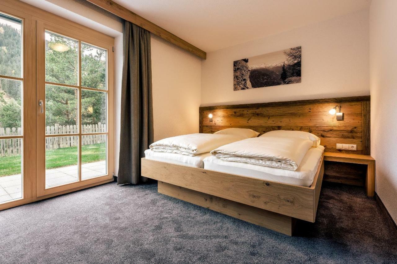 Appartements Alexander Fiss Bagian luar foto